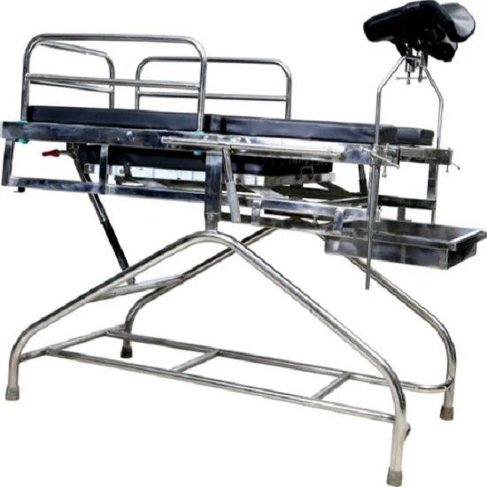 OBSTETRIC DELIVERY TABLES TELESCOPIC (ADJUSTABLE HEIGHT)